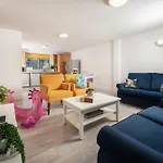 Dromroe Village Of Apartment *