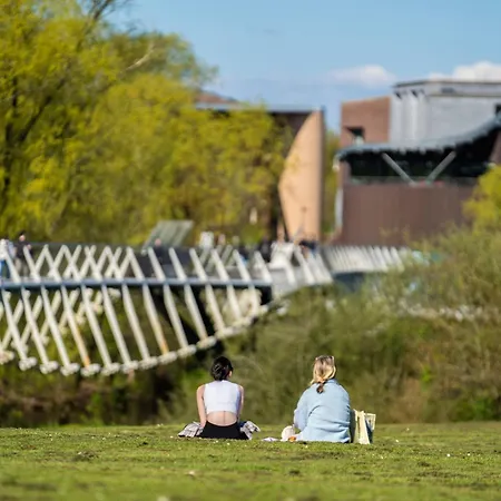 Dromroe Village Of *