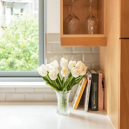 Dromroe Village Of *