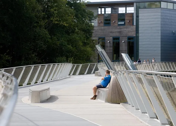 Dromroe Village Of *