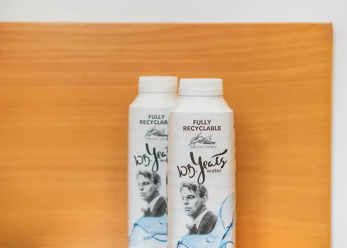 Апартаменты Dromroe Village Of