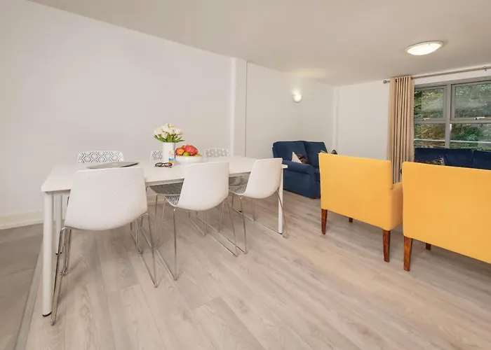 Dromroe Village Of Апартаменты