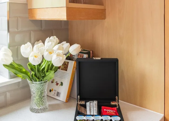 Апартаменты Dromroe Village Of *